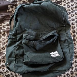 Herschel Supply Co daypack
